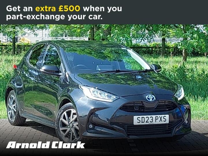 Toyota Yaris 1.5 VVT-h Design E-CVT Euro 6 (s/s) 5dr