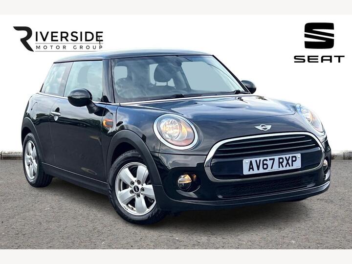 MINI Hatch 1.5 Cooper Auto Euro 6 (s/s) 3dr