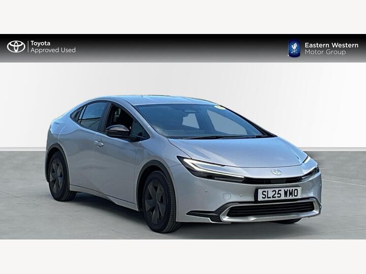 Toyota Prius 2.0 13.6kWh Design CVT Euro 6 (s/s) 5dr