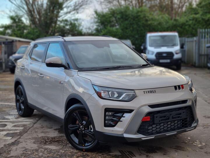 KGM Tivoli 1.5 K40 Euro 6 (s/s) 5dr