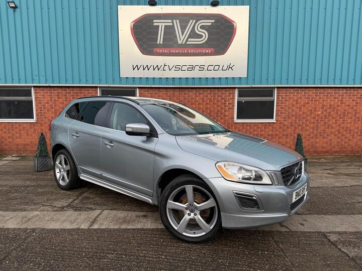 Volvo XC60 2.4 D5 R-Design SE Geartronic AWD Euro 4 5dr