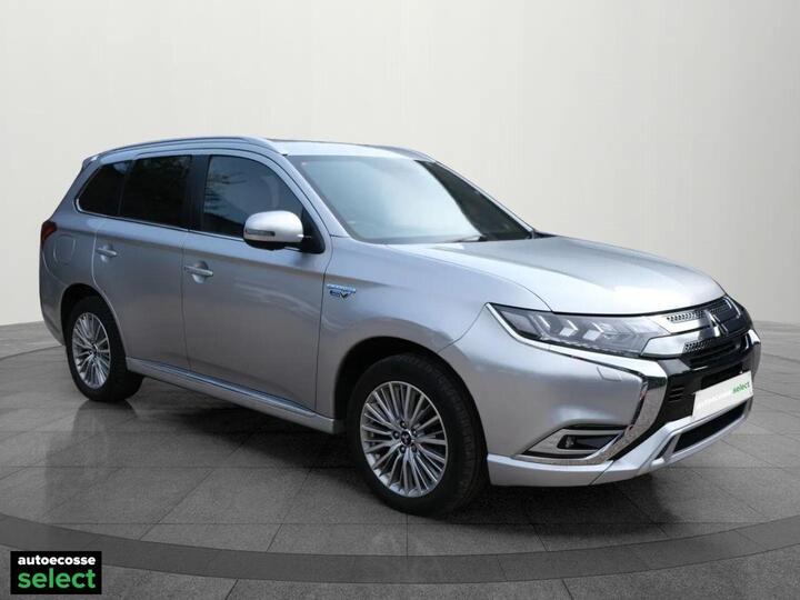Mitsubishi OUTLANDER 2.4h TwinMotor 13.8kWh 4h CVT 4WD Euro 6 (s/s) 5dr