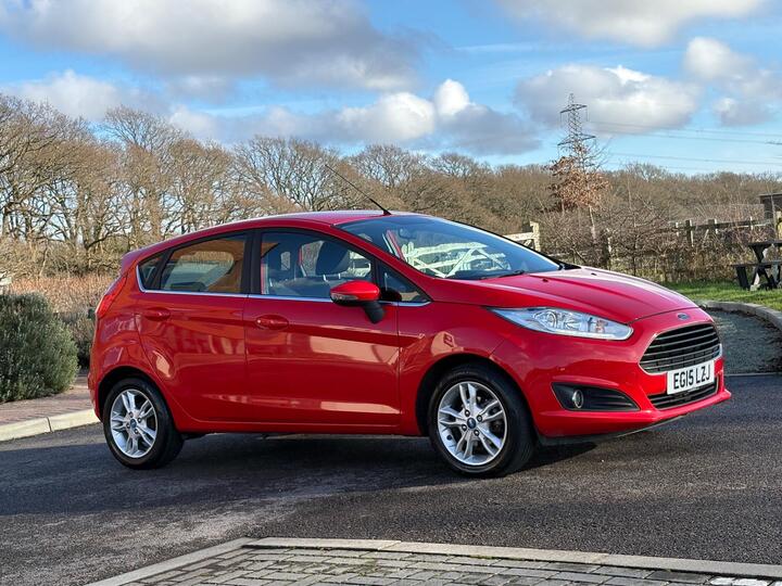 Ford Fiesta 1.25 Zetec Euro 6 5dr