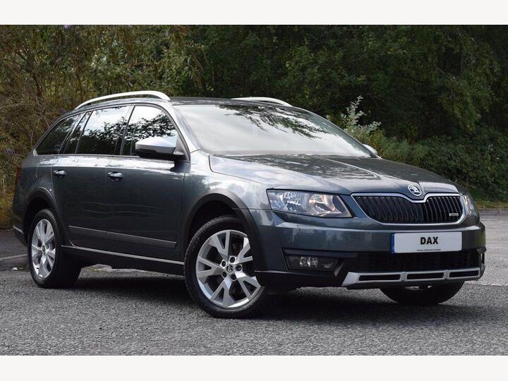 Skoda OCTAVIA 2.0 TDI Scout DSG 4WD Euro 6 (s/s) 5dr