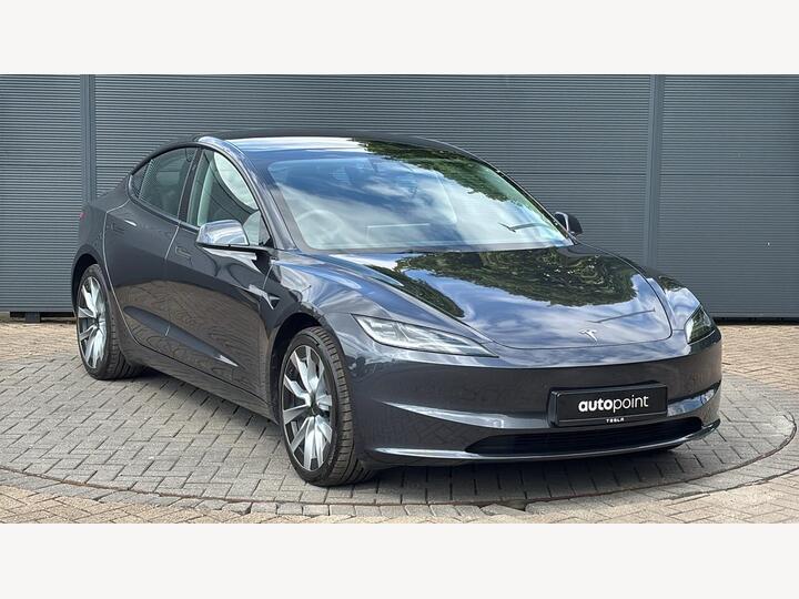 Tesla MODEL 3 (Dual Motor) Long Range Auto 4WDE 4dr