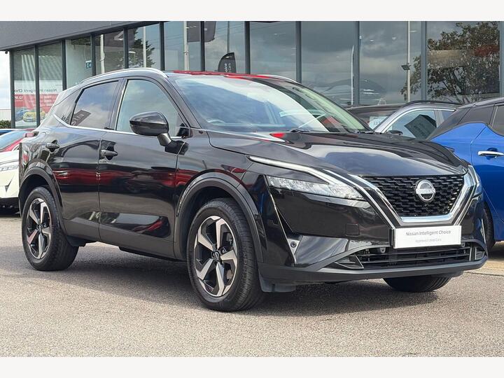 Nissan Qashqai 1.3 DIG-T MHEV N-Connecta XTRON Euro 6 (s/s) 5dr