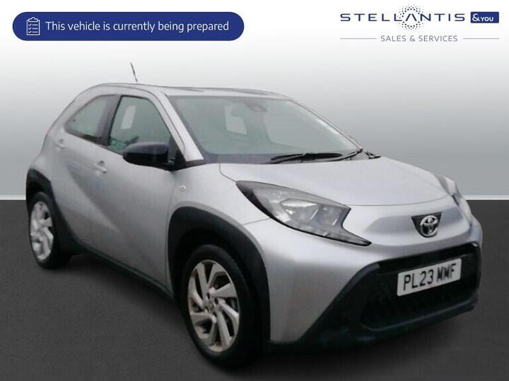 Toyota Aygo X 1.0 VVT-i Pure Euro 6 (s/s) 5dr
