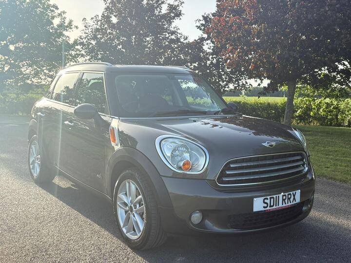 MINI Countryman 2.0 Cooper D Auto ALL4 Euro 5 5dr