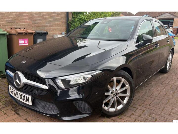 Mercedes-Benz A Class 1.5 A180d Sport (Executive) 7G-DCT Euro 6 (s/s) 5dr
