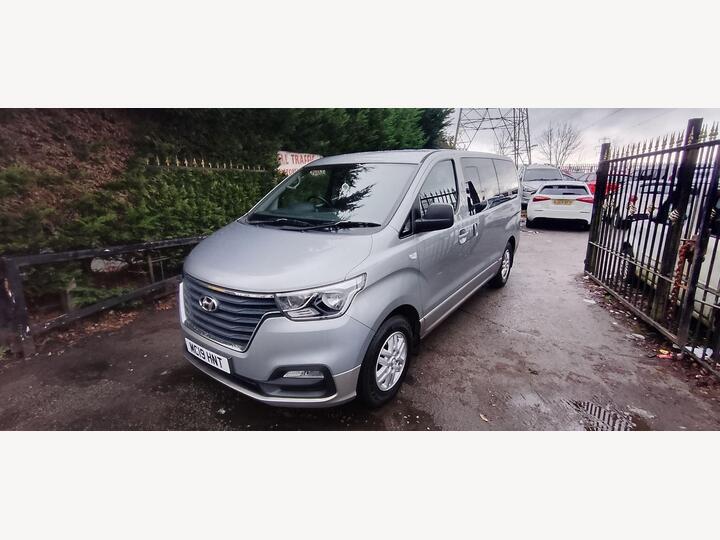 Hyundai I800 2.5 CRDi SE Euro 6 5dr