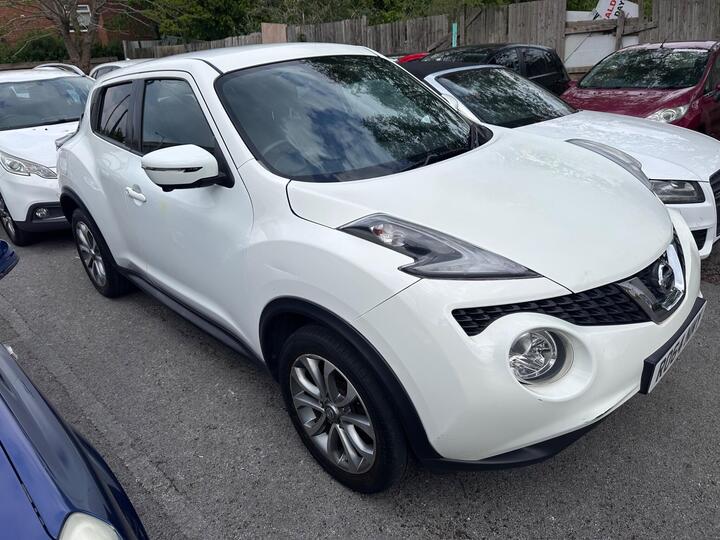 Nissan Juke 1.2 DIG-T Tekna Euro 5 (s/s) 5dr Euro 5