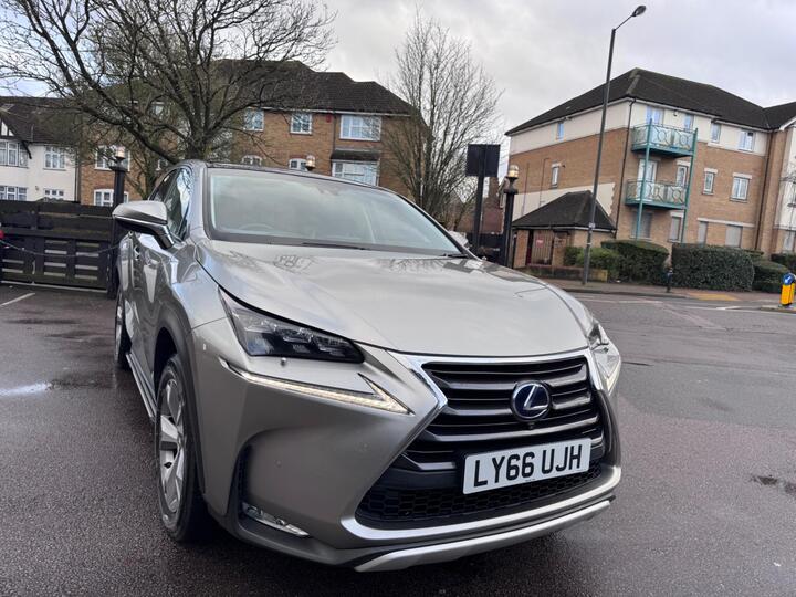 Lexus NX 2.5 300h Premier E-CVT 4WD Euro 6 (s/s) 5dr