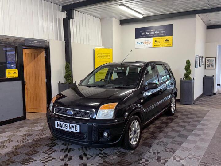 Ford Fusion 1.6 TDCi Zetec Climate 5dr