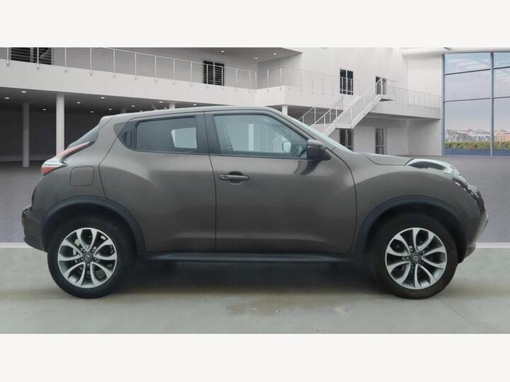 Nissan Juke 1.6 Tekna XTRON Euro 6 5dr