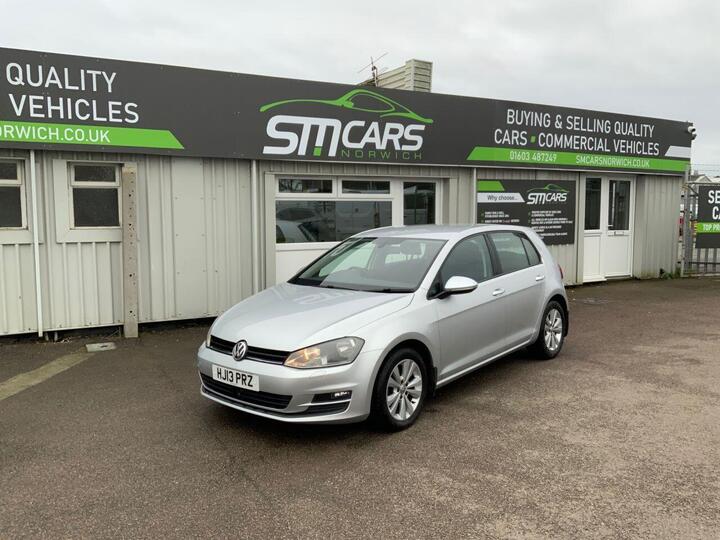 Volkswagen GOLF 2.0 TDI BlueMotion Tech SE DSG Euro 5 (s/s) 5dr