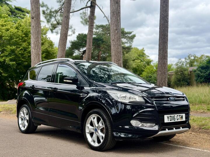 Ford Kuga 2.0 TDCi Titanium Sport AWD Euro 6 (s/s) 5dr