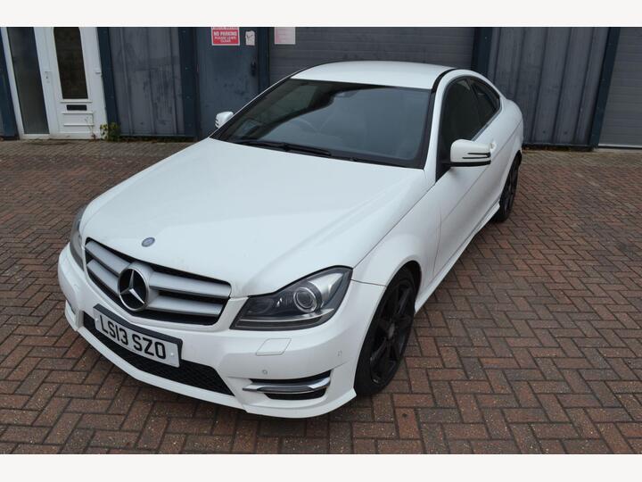 Mercedes-Benz C Class 2.1 C220 CDI BlueEfficiency AMG Sport G-Tronic+ Euro 5 (s/s) 2dr