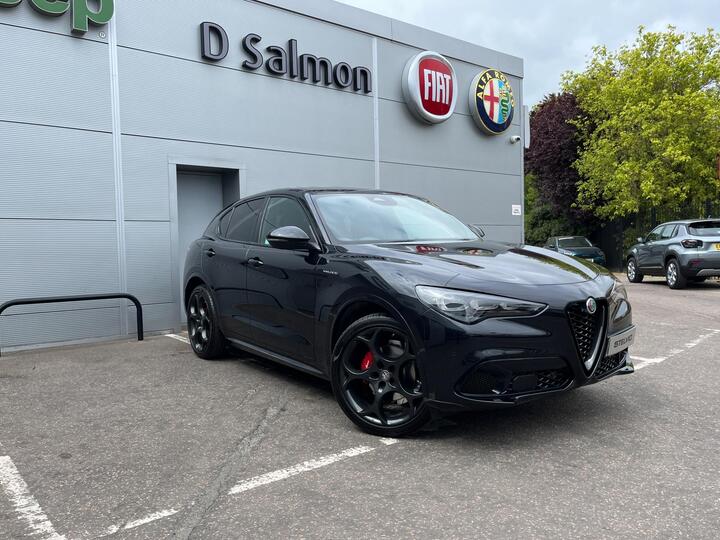 Alfa Romeo Stelvio 2.0T Veloce Auto Q4 AWD Euro 6 (s/s) 5dr Alfa Romeo Stelvio 2.0T Veloce Auto Q4 AWD Euro 6 (s/s) 5dr