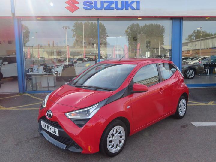 Toyota Aygo 1.0 VVT-i X-play Euro 6 (s/s) 5dr