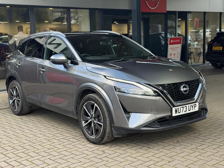 Nissan Qashqai 1.3 DIG-T MHEV Tekna XTRON Euro 6 (s/s) 5dr