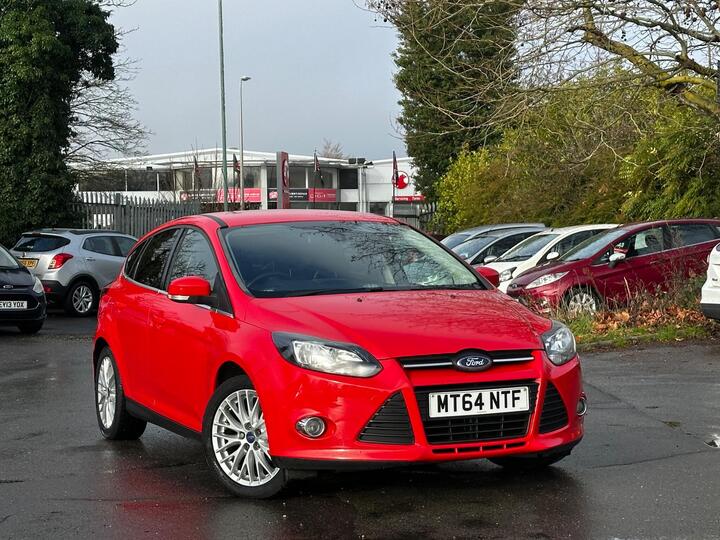 Ford Focus 1.0T EcoBoost Zetec Navigator Euro 5 (s/s) 5dr