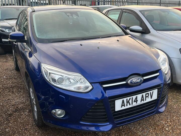 Ford Focus 1.0T EcoBoost Titanium X Euro 5 (s/s) 5dr