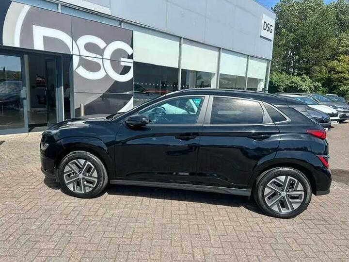 Hyundai Kona 64kWh Ultimate Auto 5dr (10.5kW Charger)