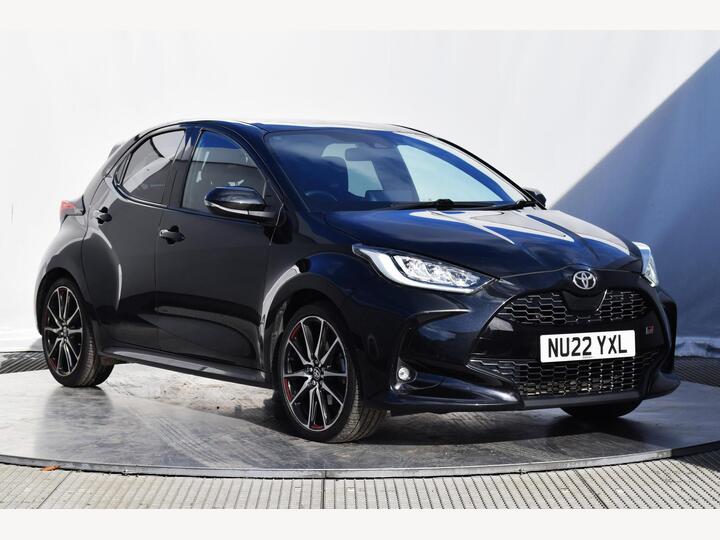 Toyota Yaris 1.5 VVT-h GR SPORT E-CVT Euro 6 (s/s) 5dr
