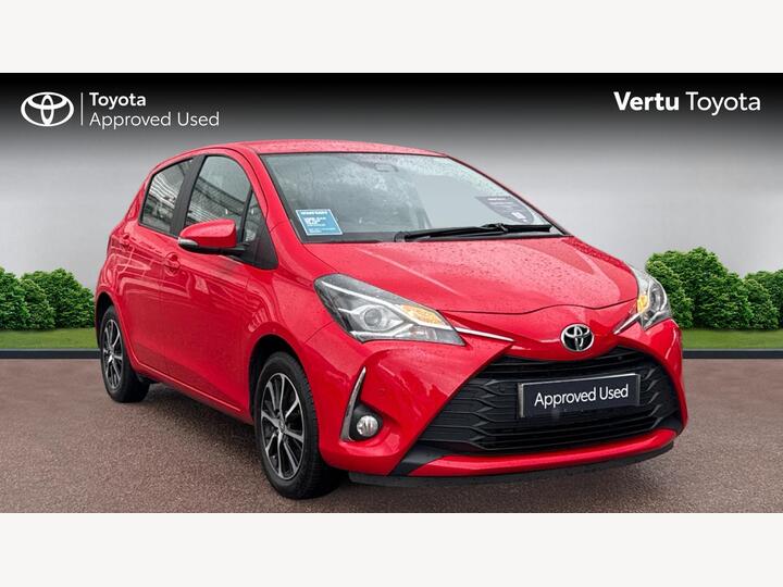 Toyota Yaris 1.5 VVT-i Icon Tech Euro 6 5dr