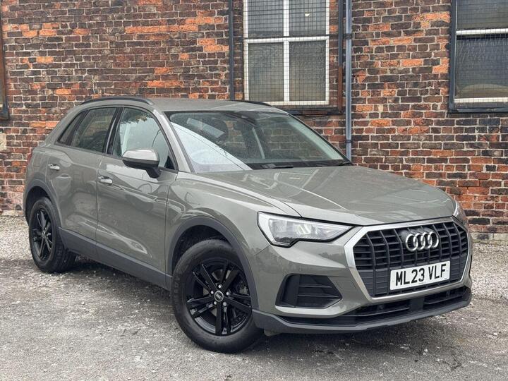 Audi Q3 1.5 TFSI CoD 35 Technik Euro 6 (s/s) 5dr