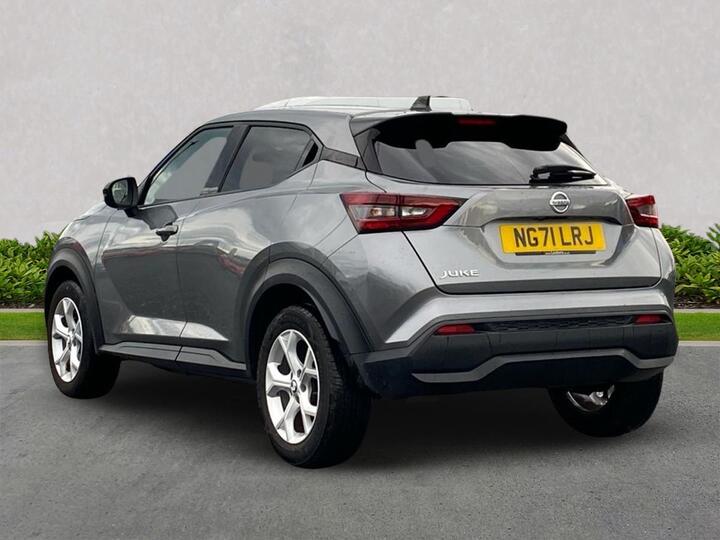Nissan JUKE 1.0 DIG-T N-Connecta Euro 6 (s/s) 5dr Nissan JUKE 1.0 DIG-T N-Connecta Euro 6 (s/s) 5dr