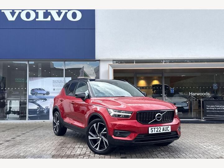 Volvo XC40 2.0 B4 MHEV R-Design Pro DCT Auto Euro 6 (s/s) 5dr