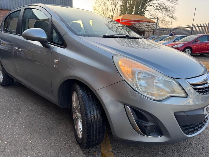 Vauxhall Corsa 1.4 16V SE Euro 5 5dr