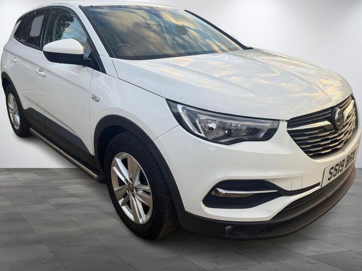 Vauxhall Grandland X 1.2 Turbo SE Euro 6 (s/s) 5dr