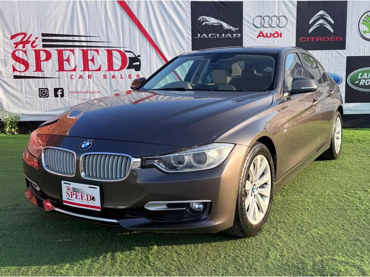 BMW 3 Series 2.0 320i Modern Auto Euro 5 (s/s) 4dr