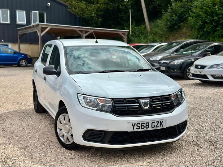 Dacia Sandero 1.0 SCe Essential Euro 6 5dr