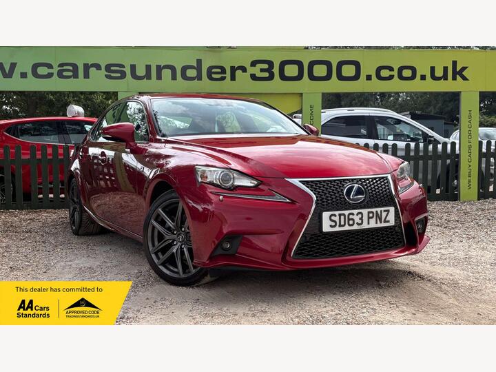 Lexus IS 2.5 300h F Sport E-CVT Euro 5 (s/s) 4dr