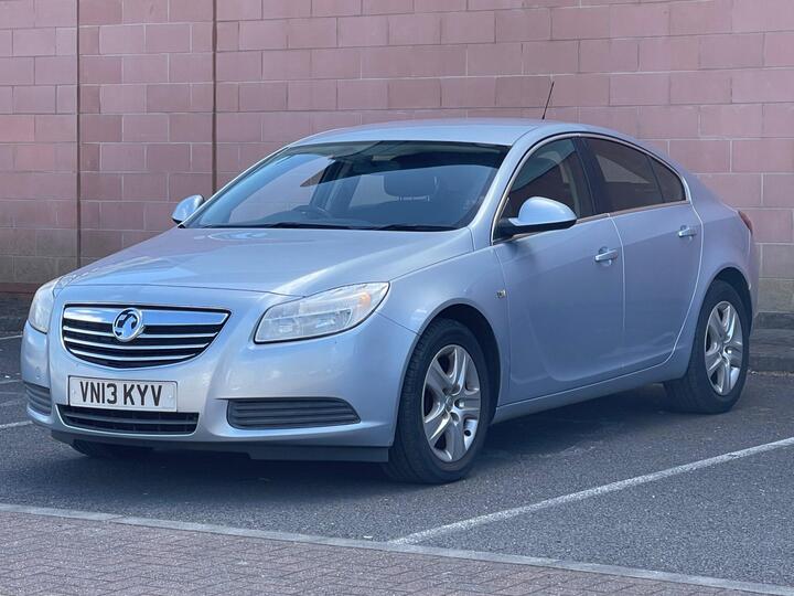 Vauxhall Insignia 2.0 CDTi EcoFLEX Exclusiv Euro 5 (s/s) 5dr