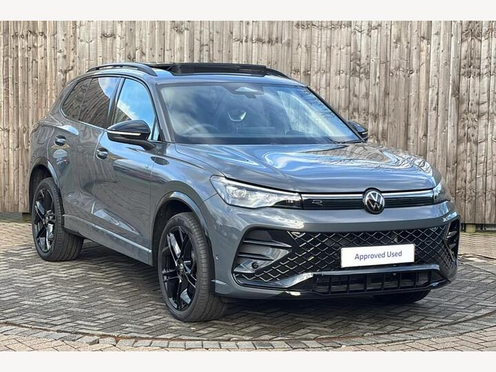 Volkswagen TIGUAN 1.5 TSI EHybrid 19.7kWh R-Line DSG Euro 6 (s/s) 5dr