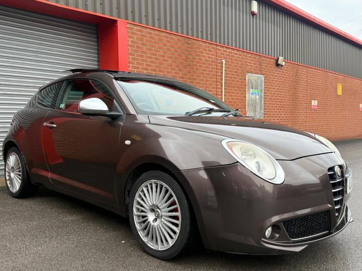 Alfa Romeo MiTo 1.4 TB MultiAir Distinctive Euro 5 (s/s) 3dr