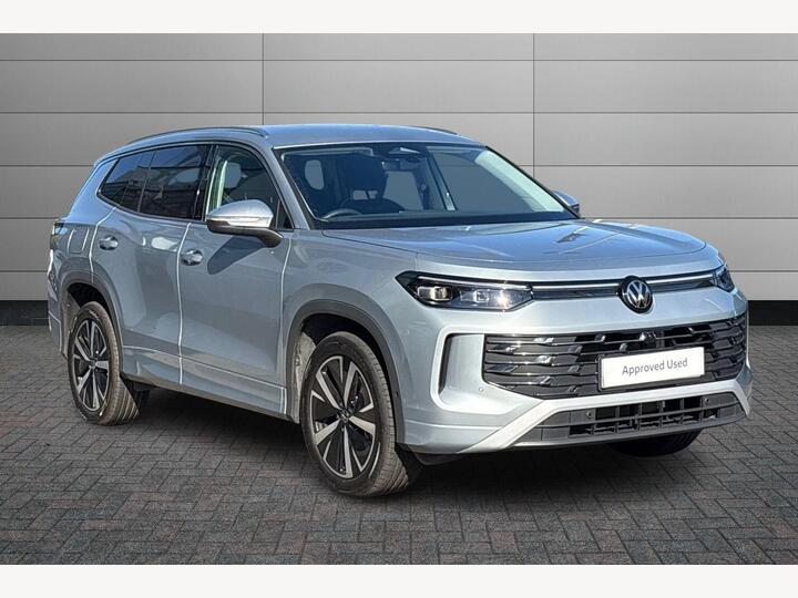 Volkswagen Tayron 1.5 TSI EHybrid 19.7kWh Elegance DSG Euro 6 (s/s) 5dr
