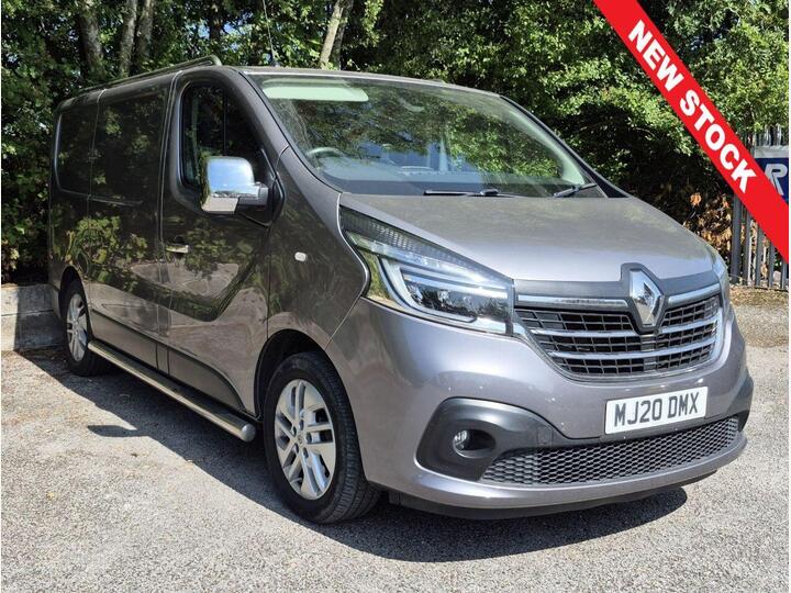 Renault TRAFIC 2.0 DCi ENERGY 28 Sport Panel Van 5dr  SWB Standard Roof  ** No VAT + Rear Camera Upgrade **