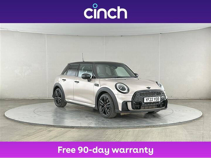 MINI Hatchback 1.5 Cooper Sport Euro 6 (s/s) 5dr