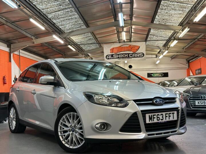 Ford Focus 1.6 TDCi Zetec Euro 5 (s/s) 5dr