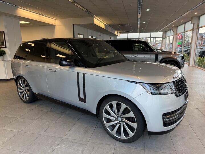 Land Rover RANGE ROVER 3.0 D300 MHEV SE Auto 4WD Euro 6 (s/s) 5dr
