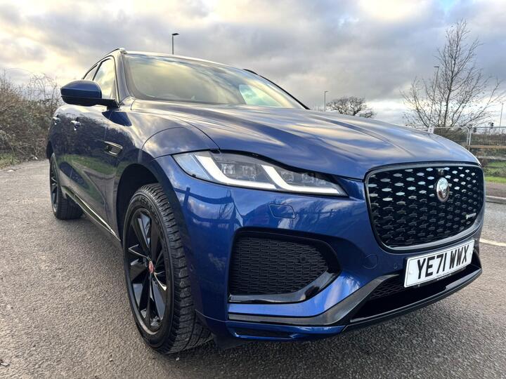 Jaguar F-PACE 3.0 D300 MHEV R-Dynamic SE Auto AWD Euro 6 (s/s) 5dr Jaguar F-PACE 3.0 D300 MHEV R-Dynamic SE Auto AWD Euro 6 (s/s) 5dr