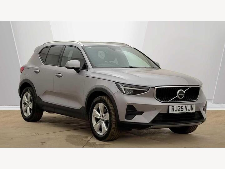 Volvo XC40 2.0 B3 MHEV Core DCT Auto Euro 6 (s/s) 5dr