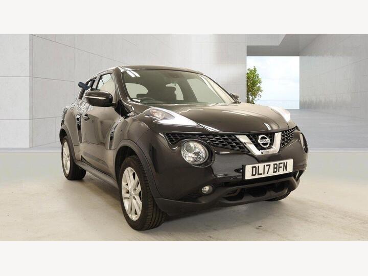 Nissan JUKE 1.6 N-Connecta XTRON Euro 6 5dr