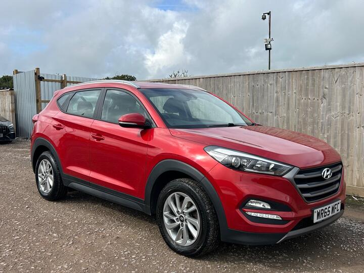 Hyundai TUCSON 1.7 CRDi Blue Drive SE Nav Euro 6 (s/s) 5dr