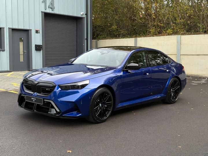 BMW M5 4.4 22.1kWh Steptronic XDrive Euro 6 (s/s) 4dr